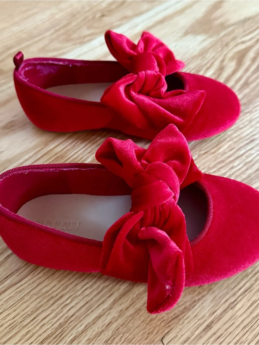 Old Navy Toddler Girls Red Velvet Bow Ballet Flats, Size 9
